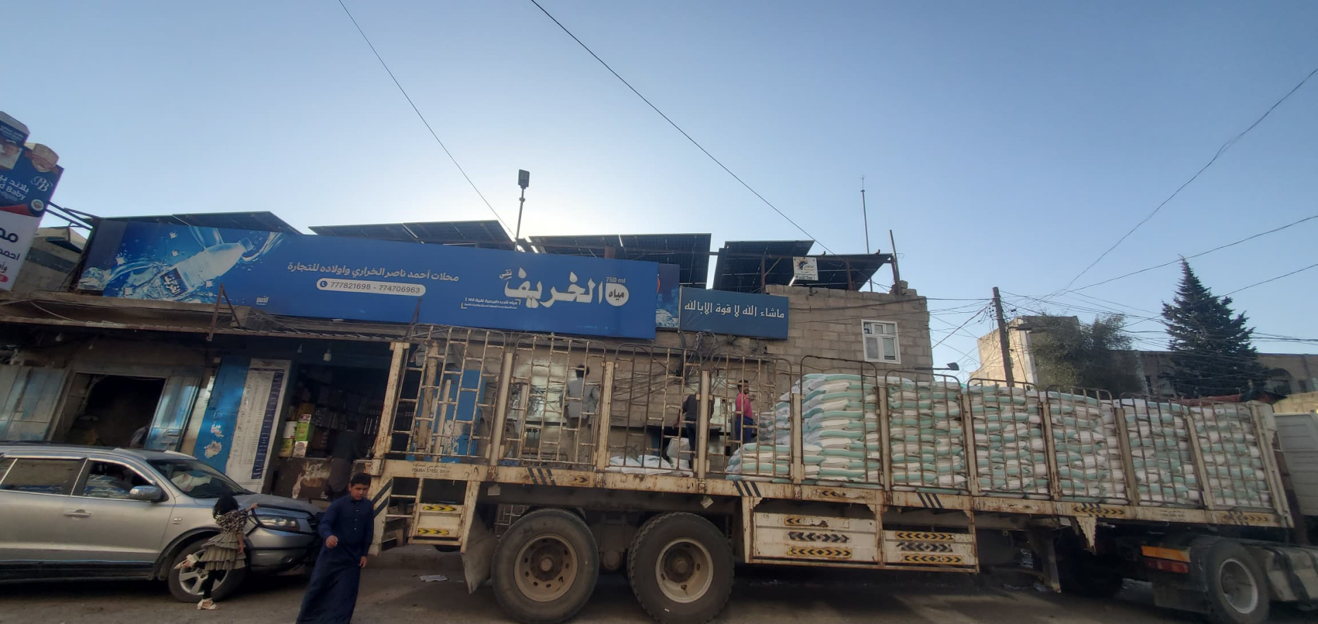 توريد – تركيب - تشغيل منظومة شمسية لتشغيل طاحون بقدره 30 كيلوواط  للعميل/ احمد الخراري - ذمار
